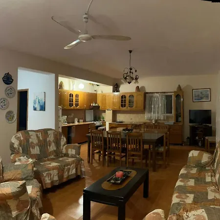 Vila Almar ゲストハウス