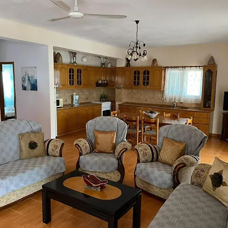 Gæstehus Vila Almar 3*