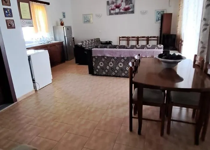 Vila Almar Guest house Ksamil