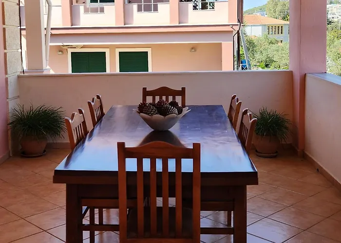 Vila Almar 3* Ksamil