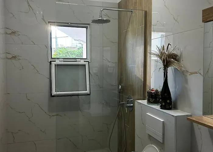 Vila Almar Guest house Ksamil