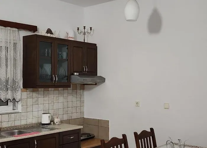 Guest house Vila Almar Ksamil