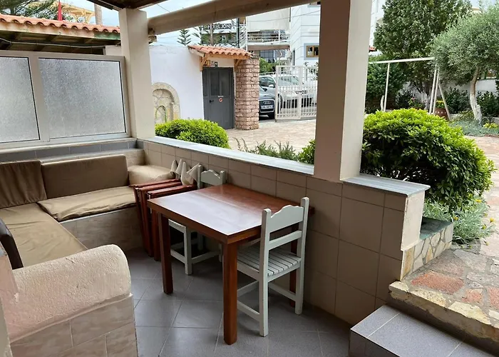 Vila Almar 3* Ksamil