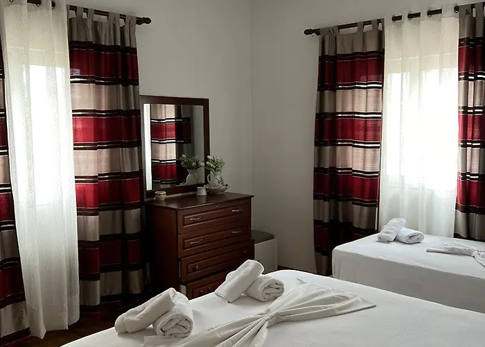 Guest house Vila Almar 3*